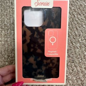 New in box IPhone 14 pro max sonix case